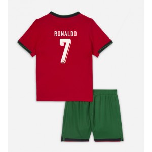 Fotbalové Dres Portugalsko Cristiano Ronaldo #7 Dětské Domácí Oblečení ME 2024 Krátký Rukáv (+ trenýrky)